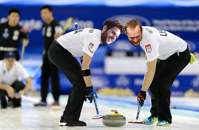 This is Hamburg curling!