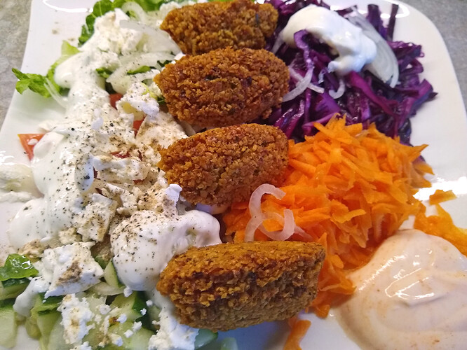 salat_falafel