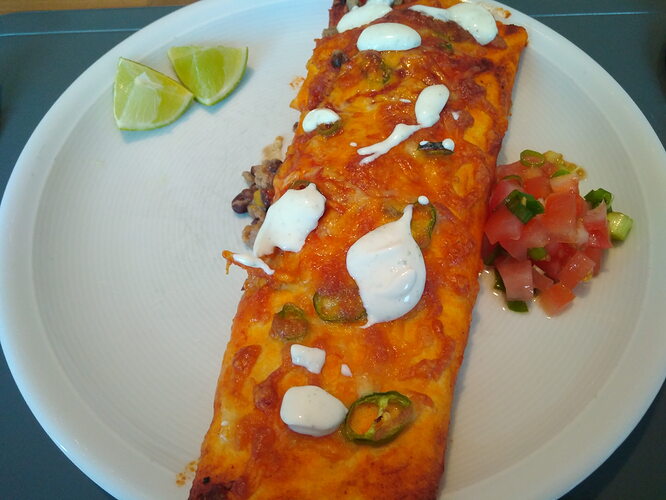 Überbackene Enchiladas mit Hackfleisch-Füllung