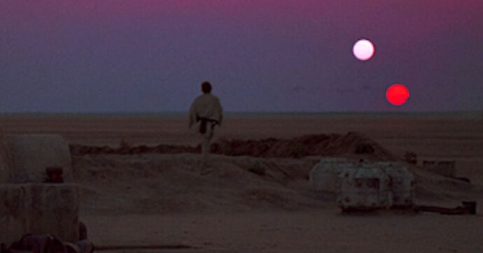 Luke-Skywalkers-home-world-Tatooine-in-the-Star-Wars-movies