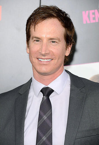 120820Rob-Huebel1