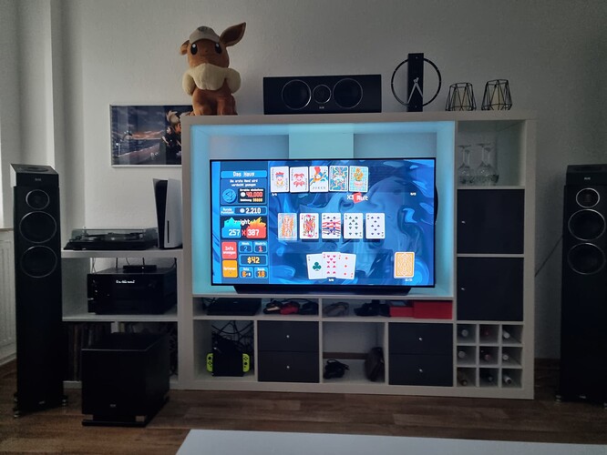 Fernseherwand