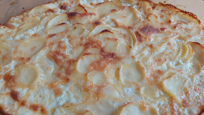 Kartoffelgratin in der Form