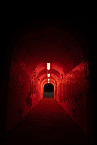 Roter Tunnel