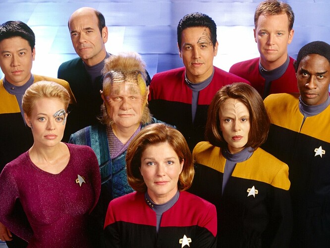 star-trek-voy-crew-255124
