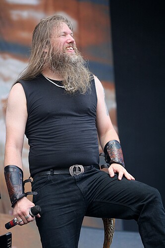 13-06-09_RiP_Amon_Amarth_Johan_Hegg_16
