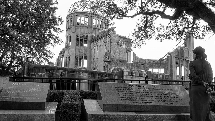 hiroshima-a-dome-stone-woman