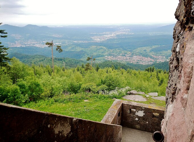 Ausblick_vom_Teufelsmühle-Turm_-_panoramio