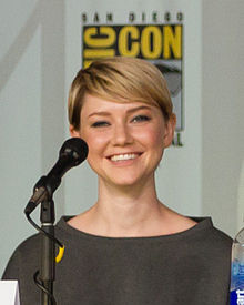 220px-Valorie_Curry_at_the_2013_Comic-Con