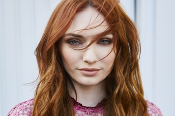 Eleanor_Tomlinson01