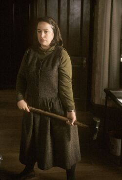 Annie_Wilkes_-_2